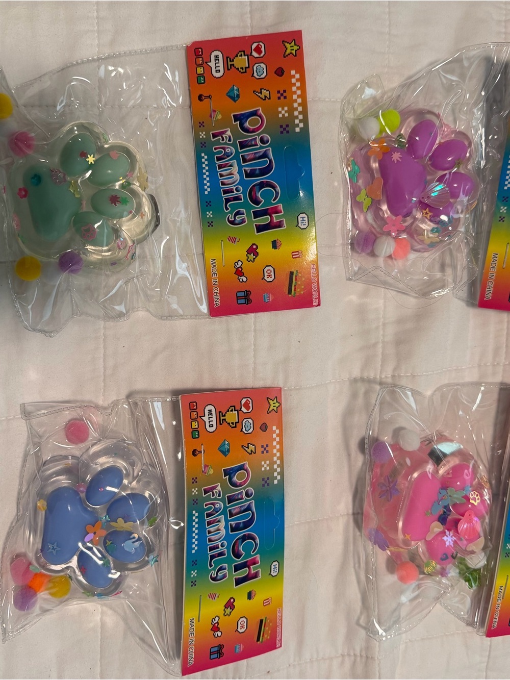 ONE  Paw-Shaped Squishy Toy - Assorted Pastel Colors